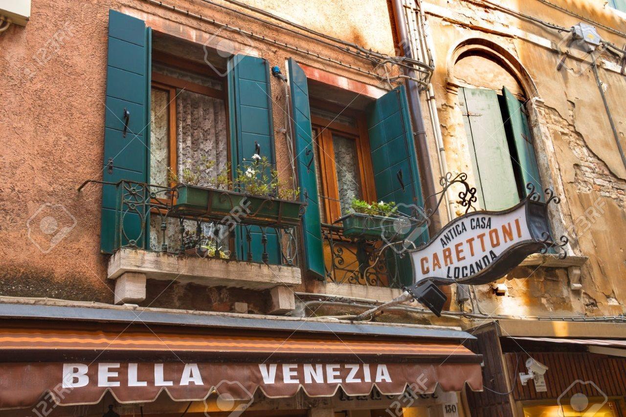 Antica Casa Carettoni Hotel Venice Exterior photo
